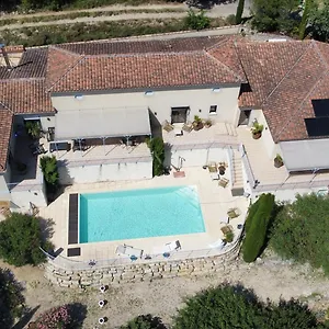 https://bastide-saint-thome.hotels-rhonealpes.com
