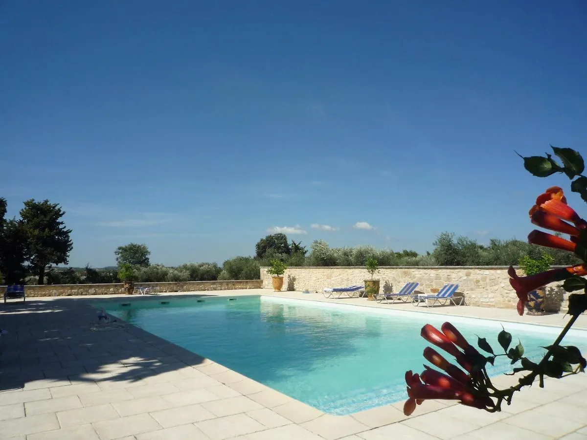 Mas Saint-Joseph Bed & Breakfast Fontvieille France